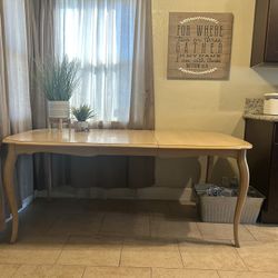 Extendable Small or Long Dining Table 