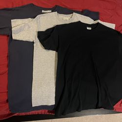 Men’s Medium Tshirts