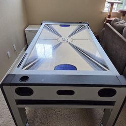 Air Hockey/Pool & Ping Pong Table 