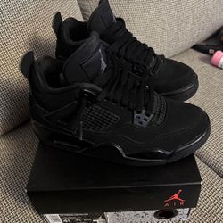 Jordan 4 Black Cats