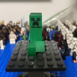 LEGO Minecraft Creeper