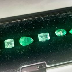 The Emerald Dream (Big Colombian Emerald Wholesale Lot)