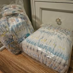 Pampers Easy ups 5/6T