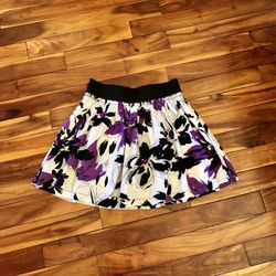 Women’s Skirt Size Medium