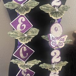 Graduation Leis / Collares De Graduación 