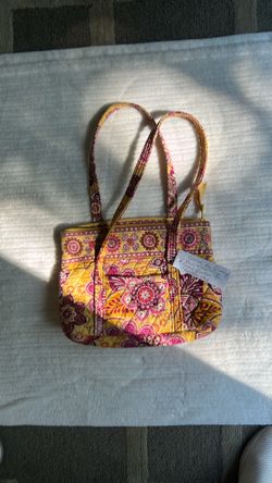 Retired Vera Bradley “Bali Gold“ floral quilted tote shoulder bag