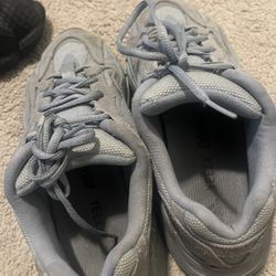 YEEZY SHOES