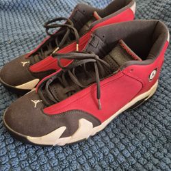 Size 13 Jordan 14 Retro Red 2020