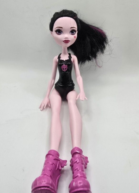 Monster High Draculaura Doll
