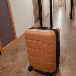 Hardshell Suitcase 