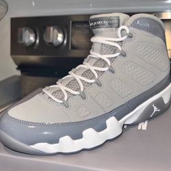 AJ9 Cool Grey 