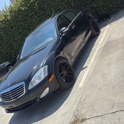 2007 Mercedes S550 