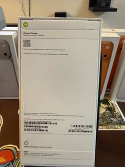 Orange IPhone 17 pro max UNLOCKED!