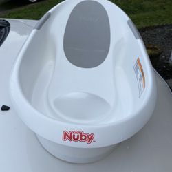 Nuby Baby Bathtub 