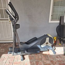 Gold Gym Elliptical