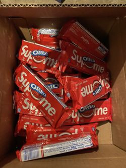 22 supreme Oreos