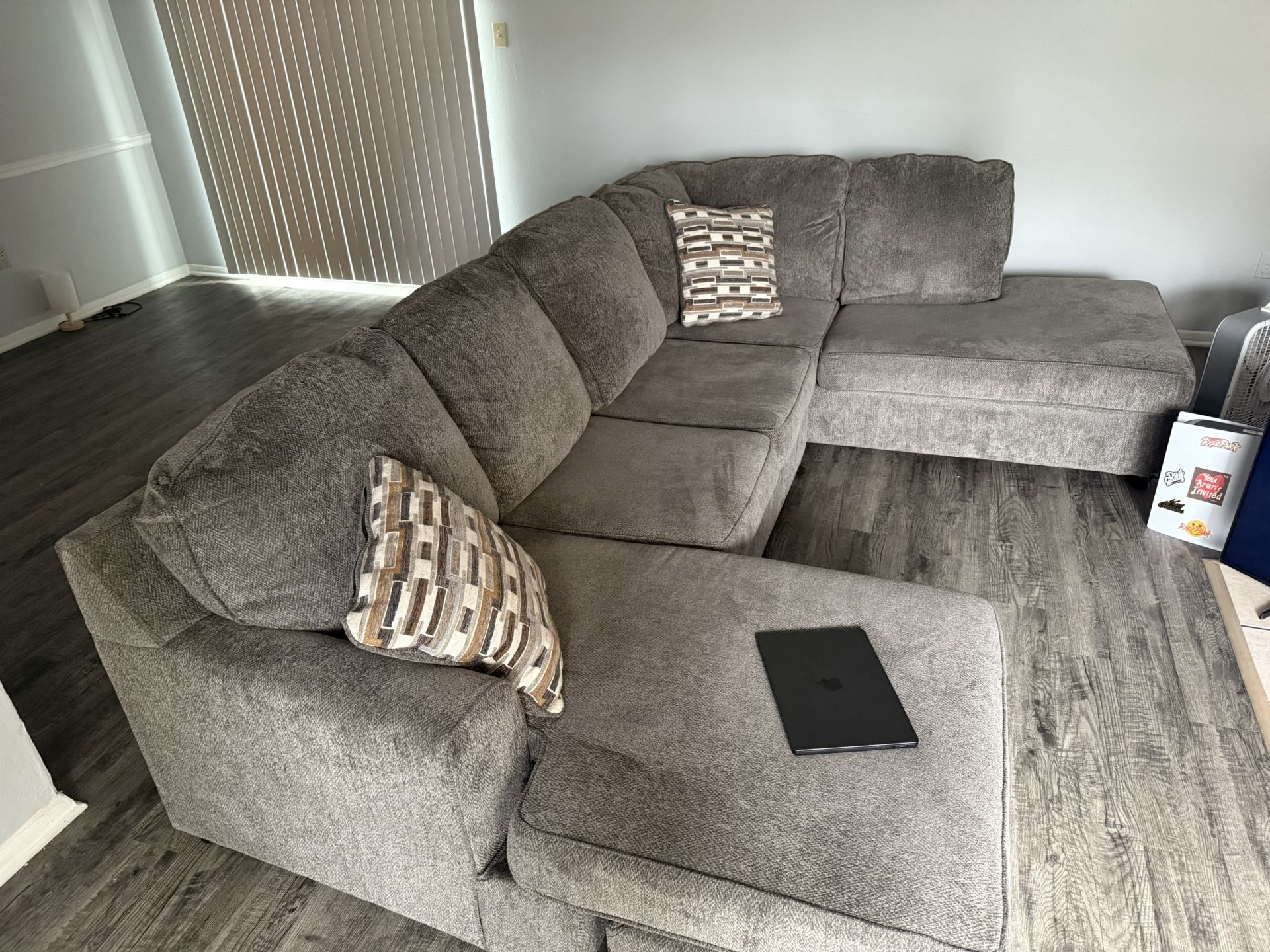 MUST GO Sectional Couch