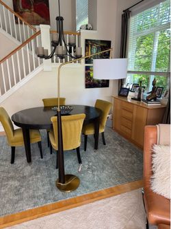 Long arm heavy base lamp with white drum style lampshade..2 months old