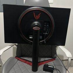 LG - UltraGear 27” Nano IPS QHD 1-ms G-SYNC Compatible Monitor with HDR - Black