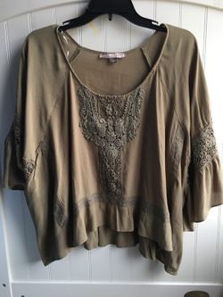 Very cute embroidery top