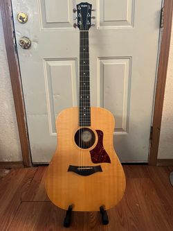Big baby Taylor included case model 307 acoustics guitar