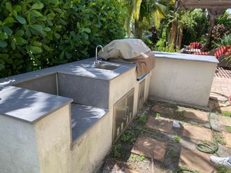 Outdoor Kitchen Island