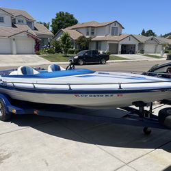 1996 Outlaw Jet Boat BB 460