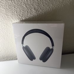 Brand New Sealed AirPod Max - Midnight