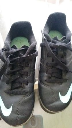 Toddlers size 13 Nike Cleats