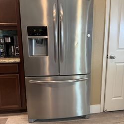 Frigidaire Gallery refrigerator