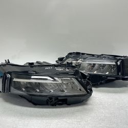 2021-2022 Nissan Rogue Headlights (set) 