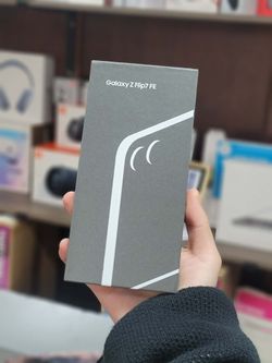 Galaxy Z Flip 7 6.9” | $5 Down | Afterpay
