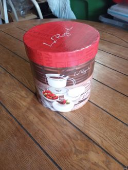 11 piece fondue set