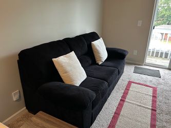 Pillows included