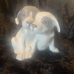 A Pair Of Pointer Puppies 