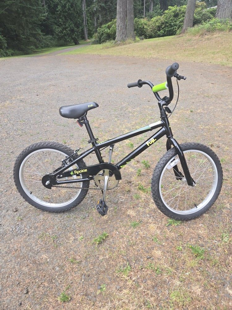 Fuji 16 Kids Bike