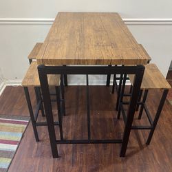 High Top Bar Table With Stools 
