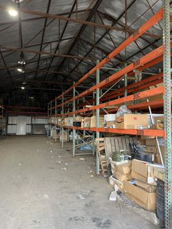 Shelves, Heavy Duty, Commercial Quality 300 For 1 Section