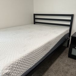 Full Bed Frame And Mattress