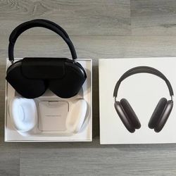 Apple AirPod Max’s BRAND NEW Sealed 