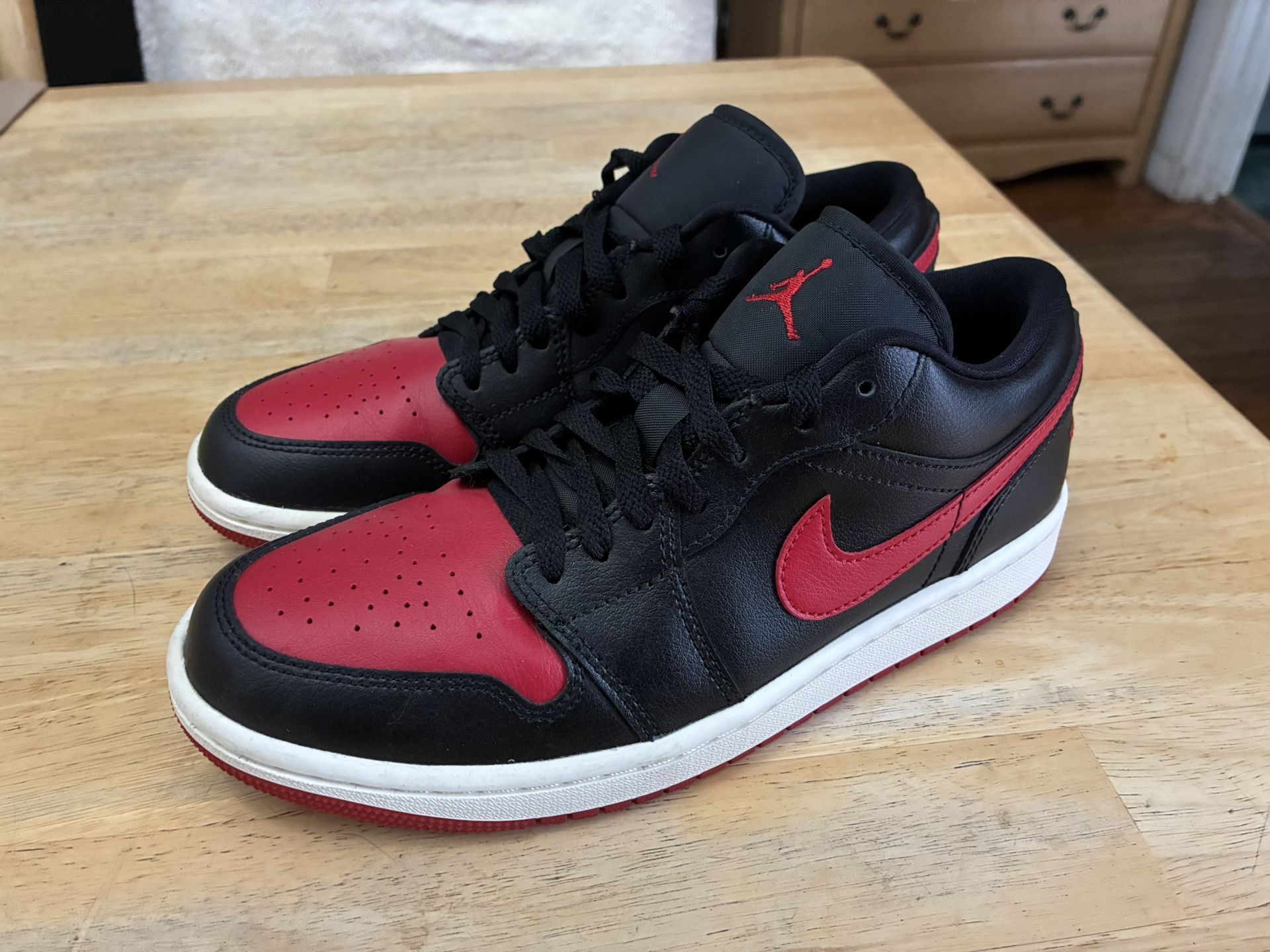 Women’s Size 7.5 Red and Black Air Jordans