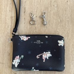 Women  Snowman Print Zip Wristlet-Coach 