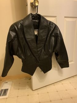 woman real leather jacket sz S