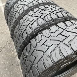 35x12-50/R18 TOYO R/T OPEN COUNTRY
