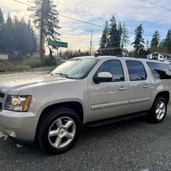 2008 Chevy Suburban LT