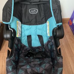 Evenflow Car seat 