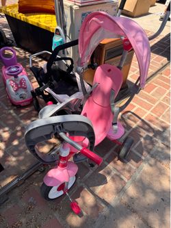 Pink radio flyer