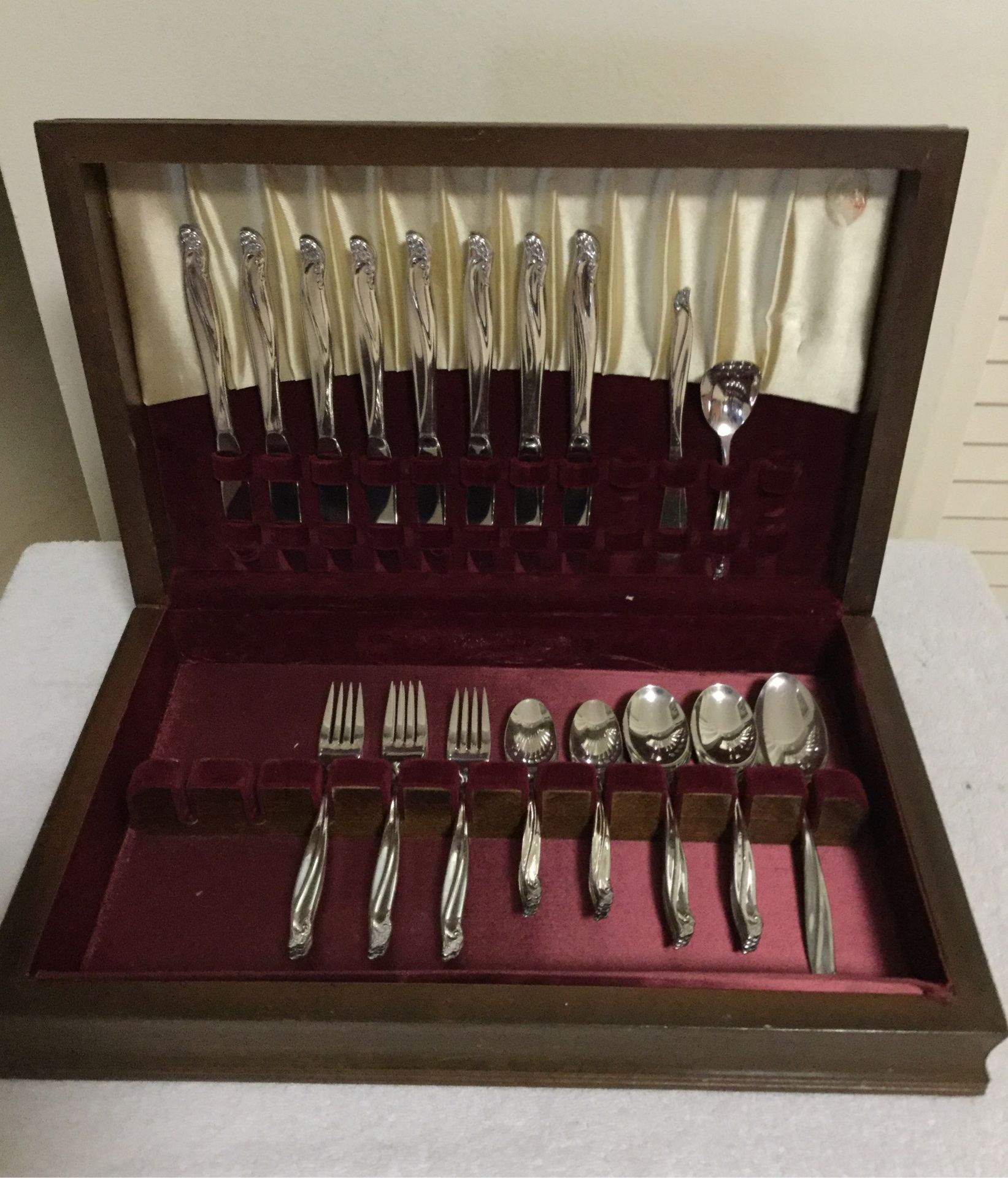 WM Rogers & Son Pattern Gaity