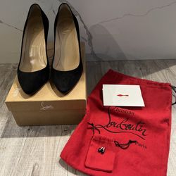 Christian Louboutin Pump