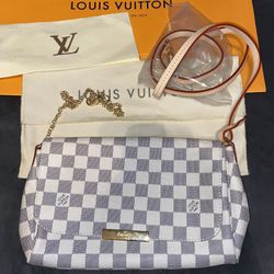 White Louis Vuitton Favorite